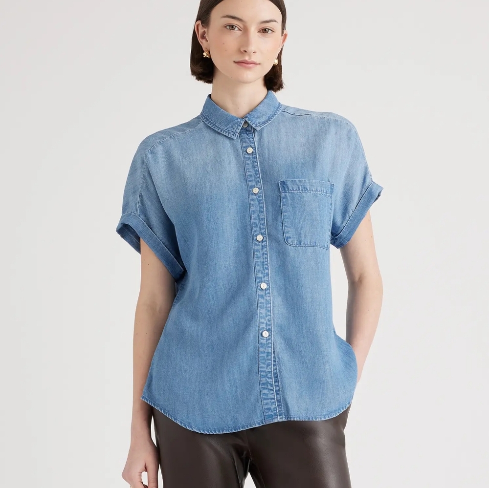 Quince Chambray Tencel Short Sleeve Shirt NWT Medium Blue Denim Button Down